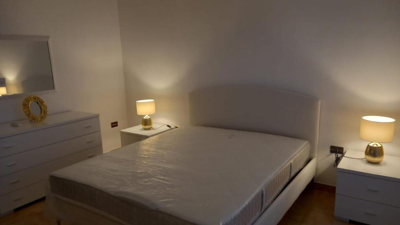 Casa Angy Apartment Полиняно а Маре Екстериор снимка