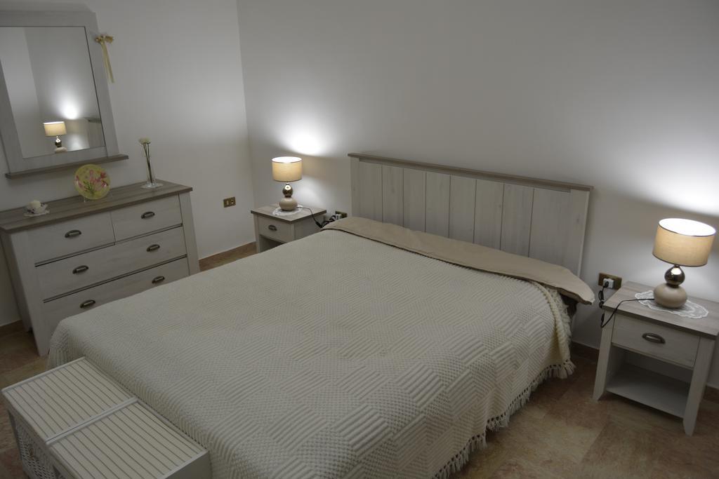 Casa Angy Apartment Полиняно а Маре Екстериор снимка
